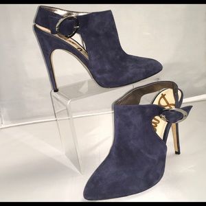Sam Edelman New York Navy Blue 5” Suede Bootie